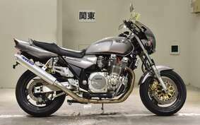 YAMAHA XJR1300 1999 RP01J