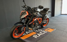 KTM 1290スーパーDUKE-R 2024 V3940