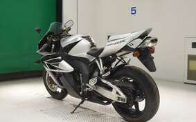 HONDA CBR1000RR 2004 SC57