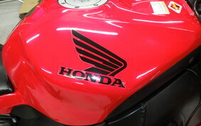 HONDA CBR1000RR 2005 SC57