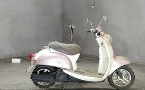 HONDA CREA SCOOPY I AF55