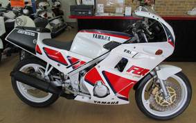 YAMAHA FZR250 R 2KR