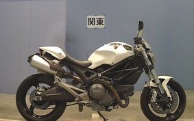 DUCATI MONSTER 696 + 2011 M503A