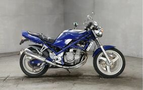 SUZUKI BANDIT 250 GJ74A