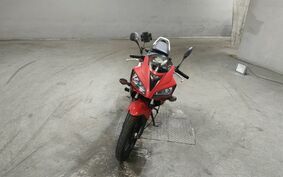 HONDA CBR125R JC39