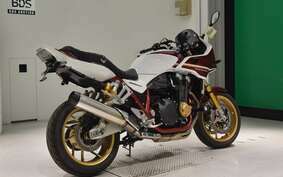 HONDA CB1300SB SUPER BOLDOR SP 2023 SC54