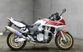 HONDA CB1300SB SUPER BOLDOR 2005 SC54