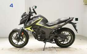 HONDA HORNET 160R KC23