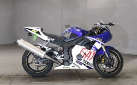 YAMAHA 6 RJ09