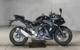 SUZUKI GSX250R DN11A