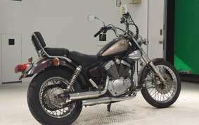 YAMAHA VIRAGO 250 3DM