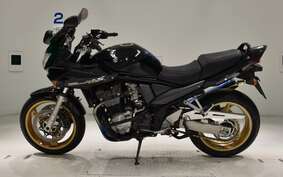 SUZUKI BANDIT 1200 SA 2007 GV79A