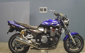 YAMAHA XJR1300 2000 RP03J