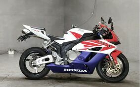 HONDA CBR1000RR 2004 SC57