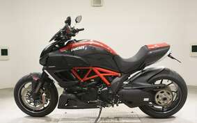 DUCATI DIAVEL Carbon 2012 G100A