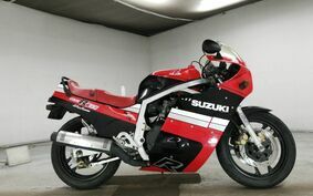 SUZUKI GSX-R750 1985 GR71F