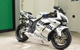 HONDA CBR1000RR 2004 SC57