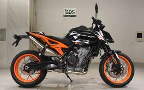 KTM 890 DUKE GP 2024