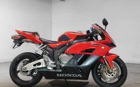 HONDA CBR1000RR 2005 SC57