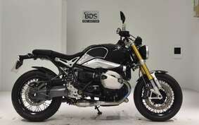 BMW R NINE T 2015