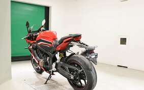 HONDA CBR650R 2022 RH03