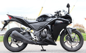 HONDA CBR250R MC41