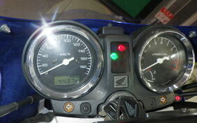 HONDA HORNET 900 2003 SC48