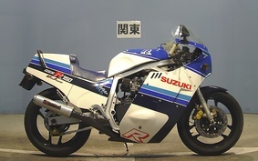 SUZUKI GSX-R750 1985 GR71F