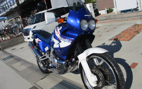 HONDA AFRICA TWIN 750 2001 RD07