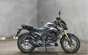 HONDA HORNET 200 不明