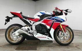 HONDA CBR1000RR SPECIAL EDITION 2016 SC59