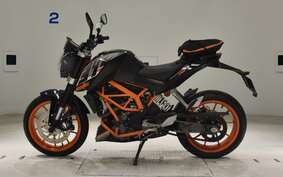 KTM 390 DUKE 2015