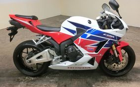 HONDA CBR600RR 2014 PC40