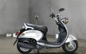 YAMAHA VINO 125 SE24