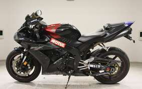 YAMAHA YZF-R1 2005 RN13