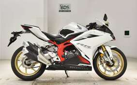 HONDA CBR250RR A MC51