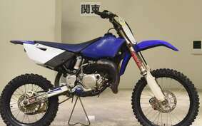 YAMAHA YZ85LW CB10C