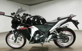 HONDA CBR250R MC41