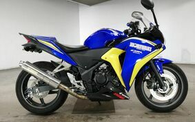 HONDA CBR250R MC41