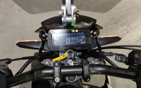 HONDA CB250R MC52