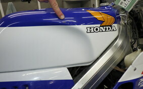 HONDA NSR250R MC18