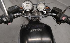 YAMAHA FZX750 2AK