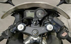 HONDA CBR600F 2004 PC35