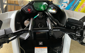 HONDA NM4 VULTUS -01 2014 RC82