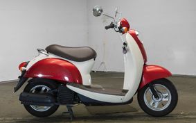 HONDA CREA SCOOPY I AF55