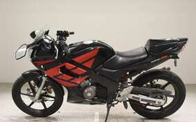 HONDA CBR125R JC34