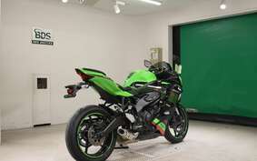 KAWASAKI ZX-25R ZX250E