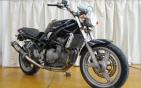 SUZUKI BANDIT 250 GJ74A