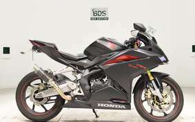 HONDA CBR250RR MC51