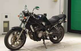 SUZUKI BANDIT 250 GJ74A